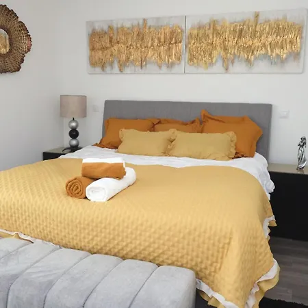 Ferienhaus Ruhiges Modernes Haus Parkplatz Wlan Whirlpool Aveiro