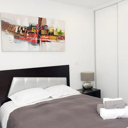 Ruhiges Modernes Haus Parkplatz Wlan Whirlpool * Aveiro