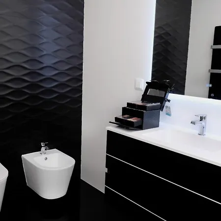 Ruhiges Modernes Haus Parkplatz Wlan Whirlpool Ferienhaus Aveiro