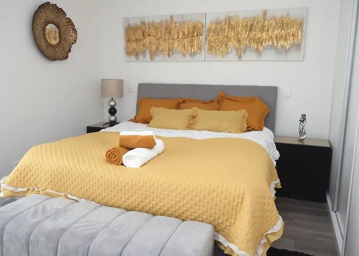 Holiday home Ruhiges Modernes Haus Parkplatz Wlan Whirlpool Aveiro