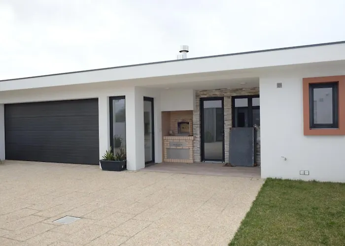 Ruhiges Modernes Haus Parkplatz Wlan Whirlpool Aveiro