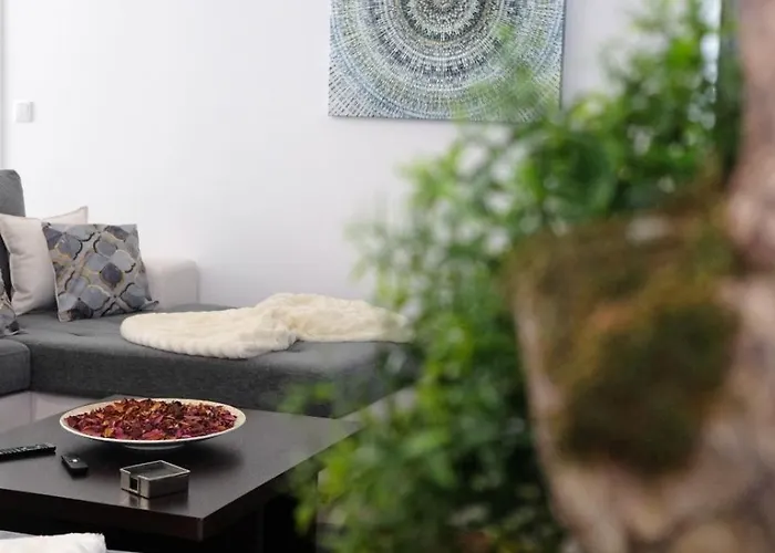 Ruhiges Modernes Haus Parkplatz Wlan Whirlpool *